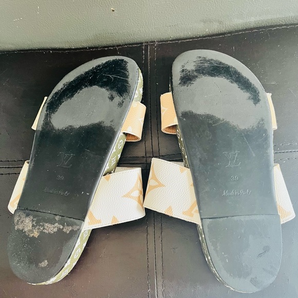 Louis Vuitton Women's Sandals - Cream and Tan - Picture 3 of 5